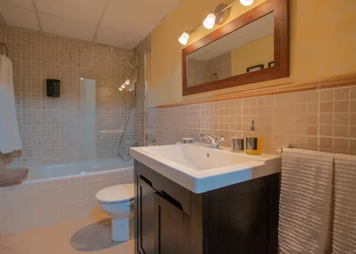 Centrico Cardenas 아파트 *