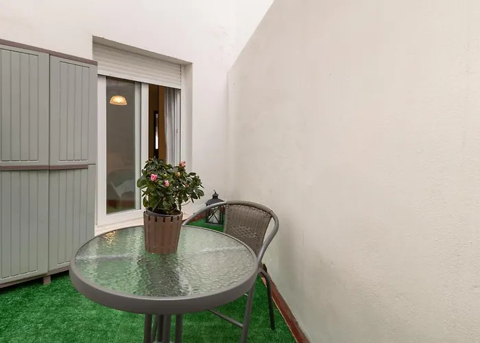 Centrico Cardenas 아파트 *